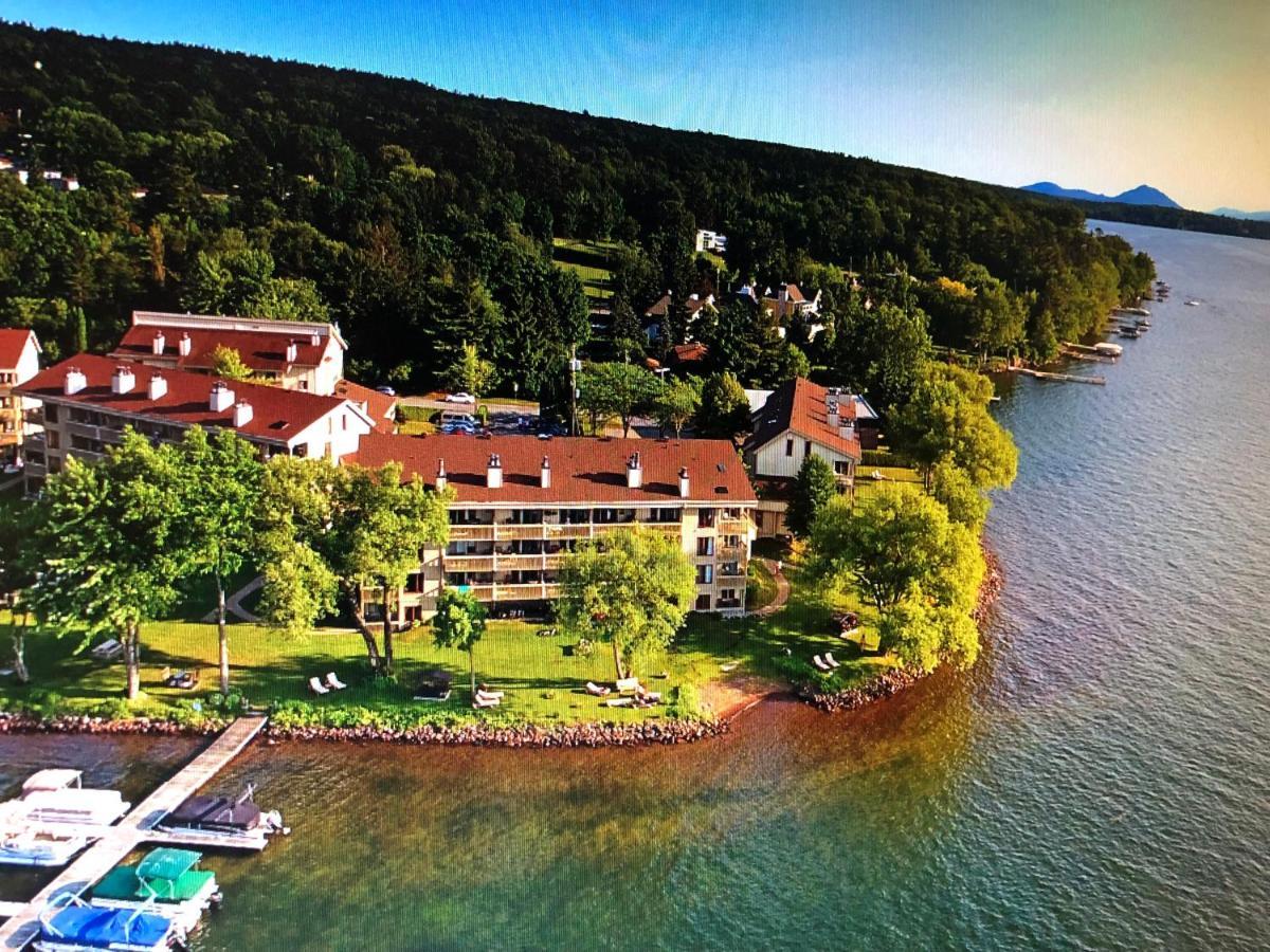 Condos Memphremagog Luaran gambar