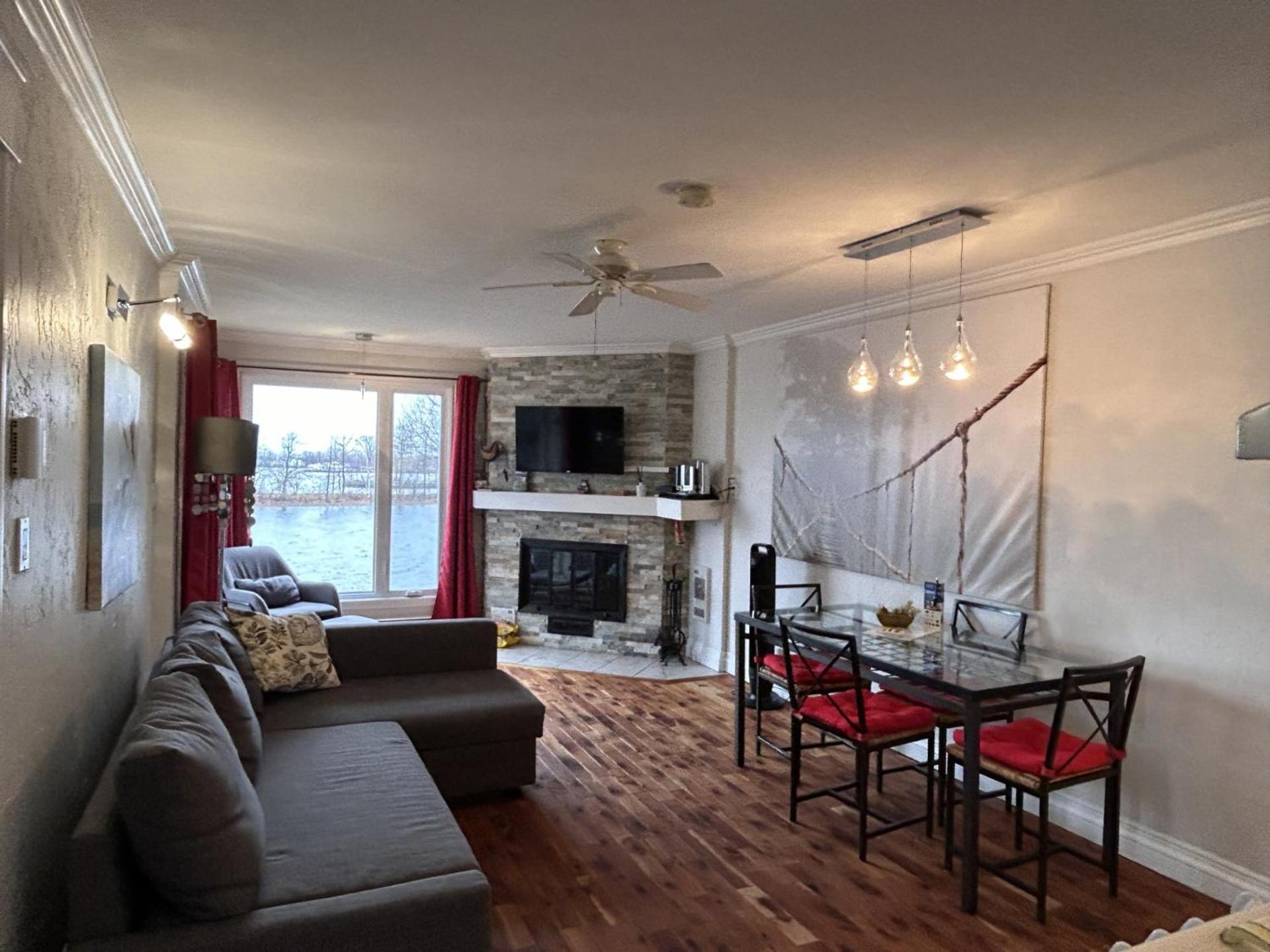 Condos Memphremagog Luaran gambar