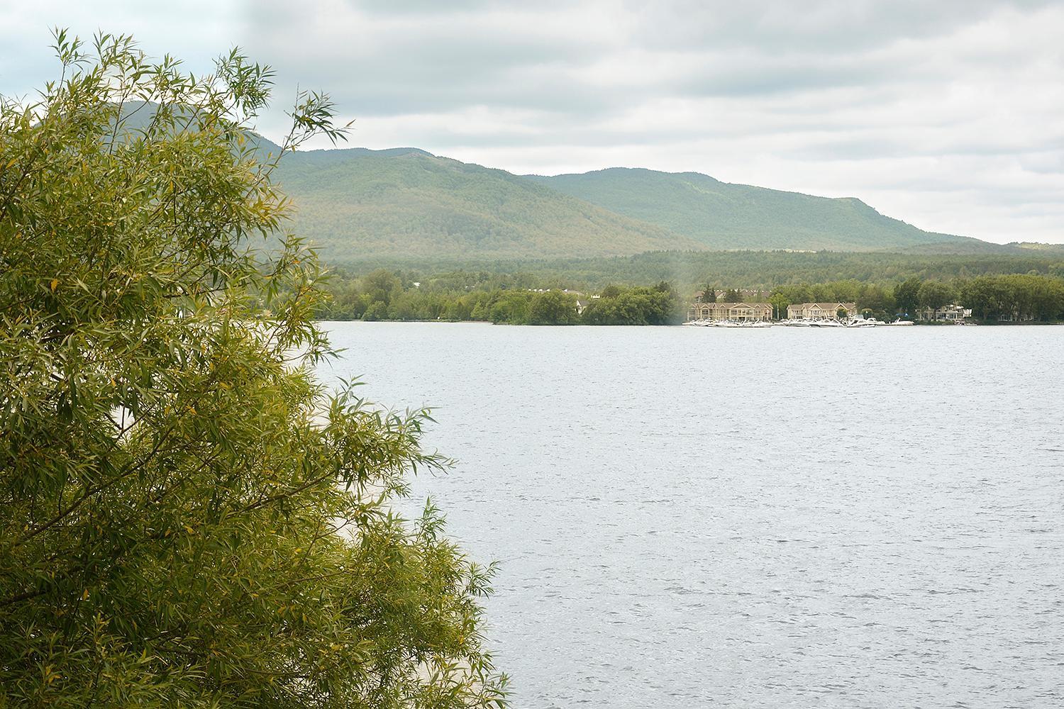 Condos Memphremagog Luaran gambar