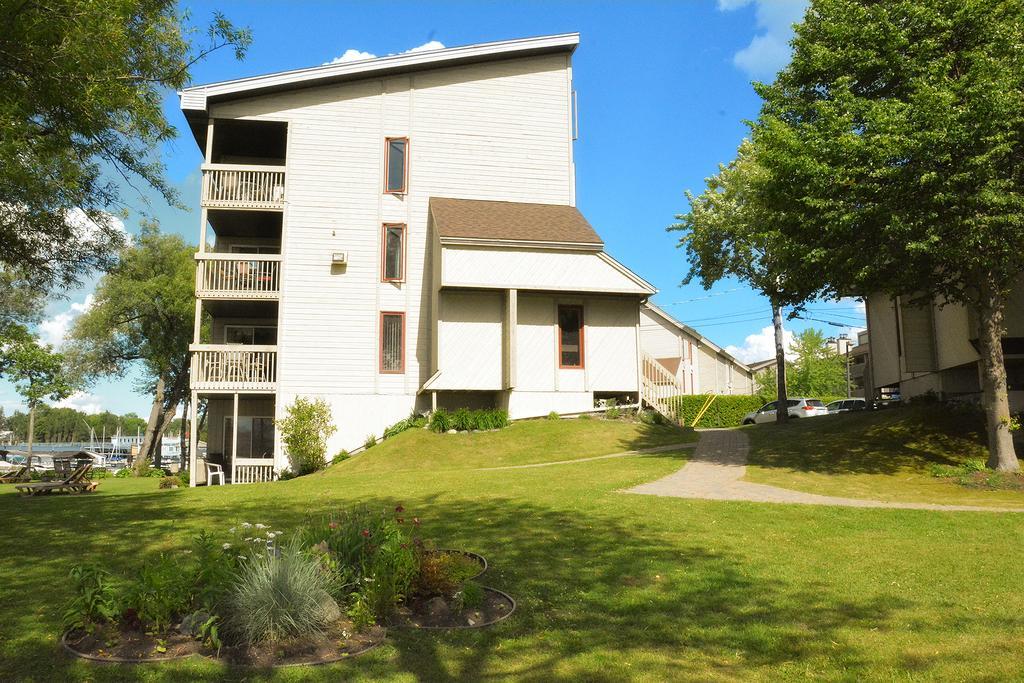 Condos Memphremagog Luaran gambar