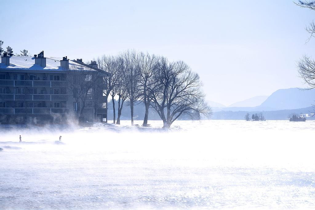 Condos Memphremagog Luaran gambar
